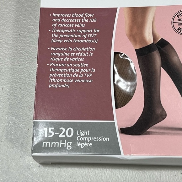 🆕 Life Sheer Knee High Nude 15-20 Light Compression Socks - Picture 4 of 5
